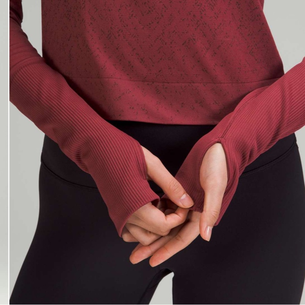 Lululemon Rest Less Cropped Half-Zip
Herringbone Fade Mulled Wine / French Press - Picture 3 of 8